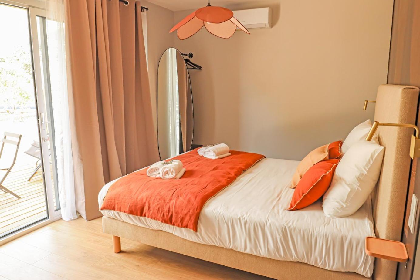 Les Gites De Laure - L'Eden Romantique, Chambres Hotes, Spa Prive, Couloir De Nage, Adults Only Malves-en-Minervois Eksteriør bilde