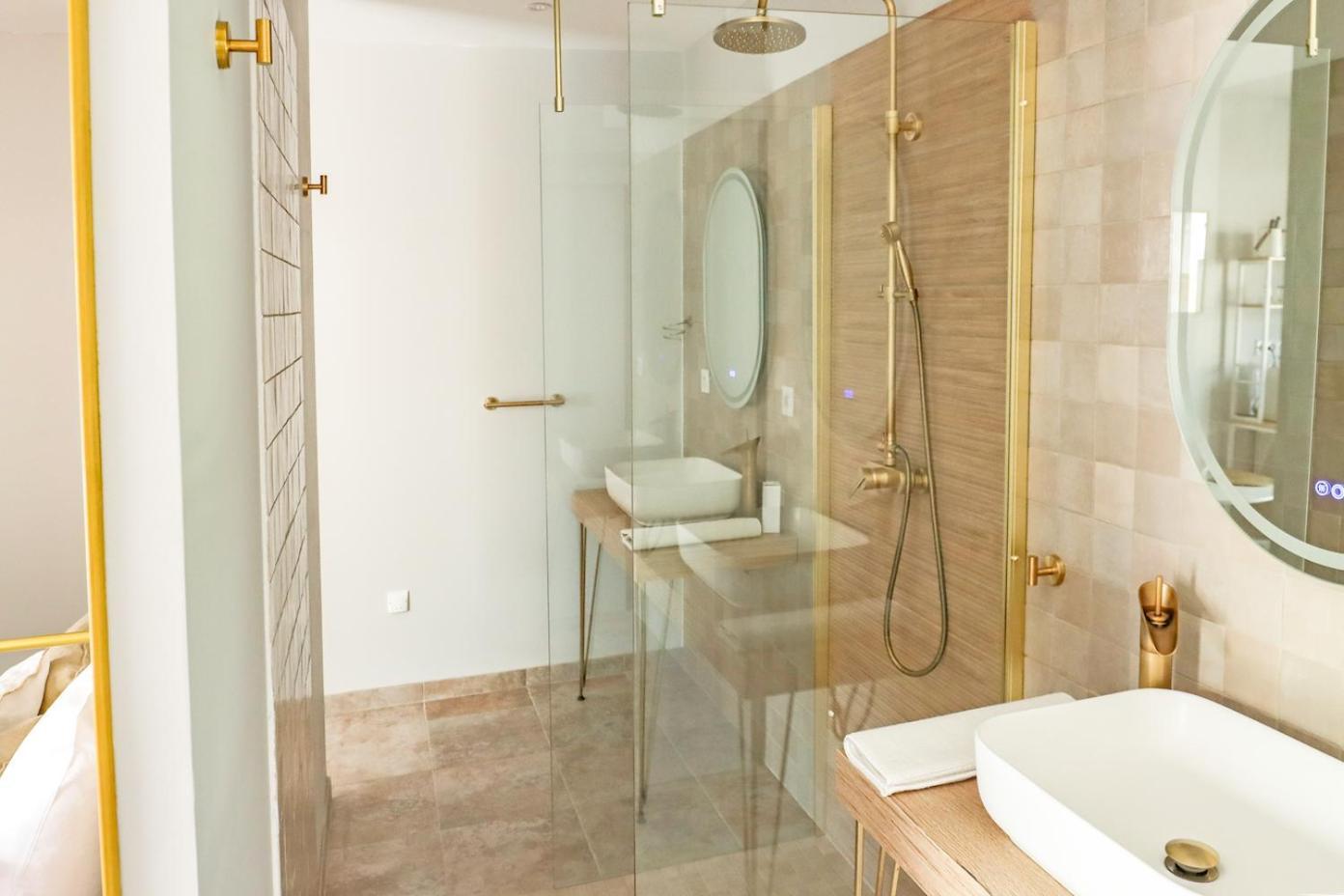 Les Gites De Laure - L'Eden Romantique, Chambres Hotes, Spa Prive, Couloir De Nage, Adults Only Malves-en-Minervois Eksteriør bilde