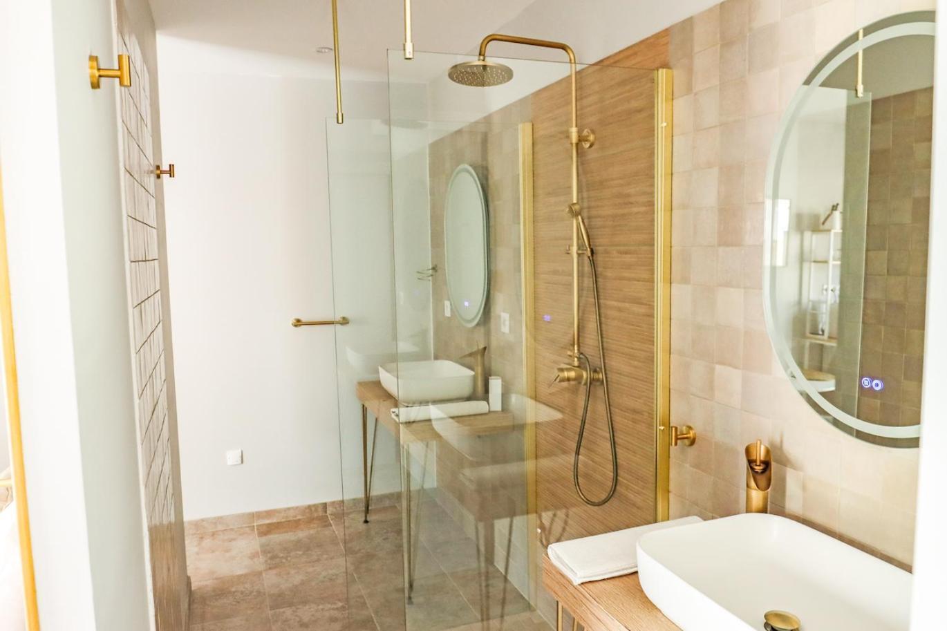 Les Gites De Laure - L'Eden Romantique, Chambres Hotes, Spa Prive, Couloir De Nage, Adults Only Malves-en-Minervois Eksteriør bilde